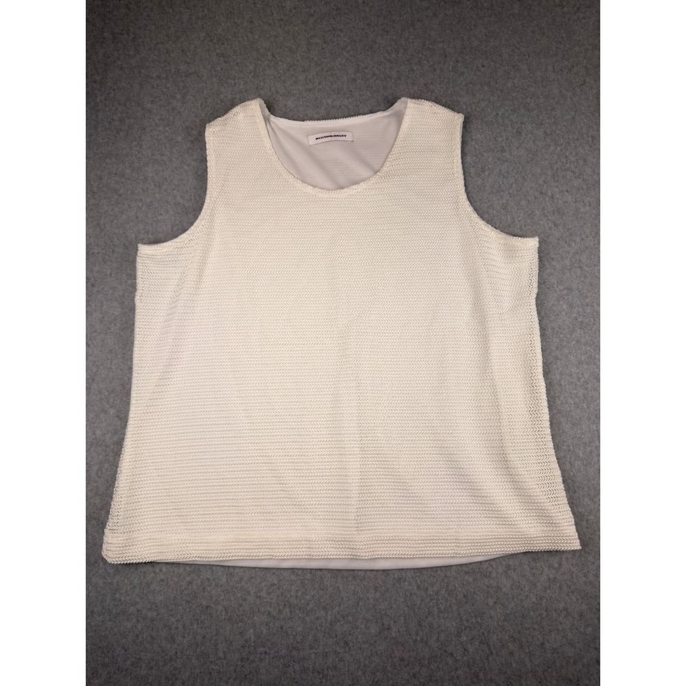 Allison Daley White Textured Chevron Sleeveless Tank Top Shell